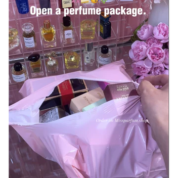 A random bag of popular mini perfumes( incluing 15 best sellers)